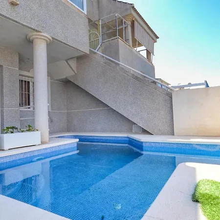 Holiday home Bungalow Con Piscina Privada A 10 Min Playa