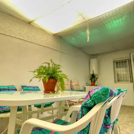 Holiday home Bungalow Con Piscina Privada A 10 Min Playa