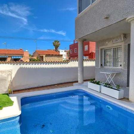 Bungalow Con Piscina Privada A 10 Min Playa Holiday home