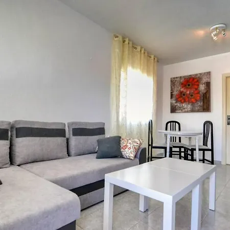 Holiday home Bungalow Con Piscina Privada A 10 Min Playa